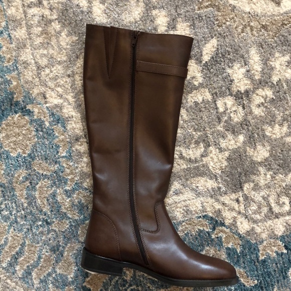 Italian Shoemakers Antonia Leather Boot in brown - Picture 5 of 8